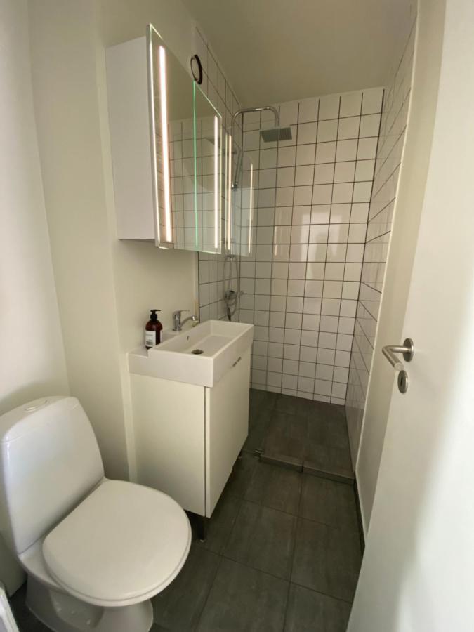 Central Copenhagen Apt With Balcony, Free Parking W Elevator 외부 사진