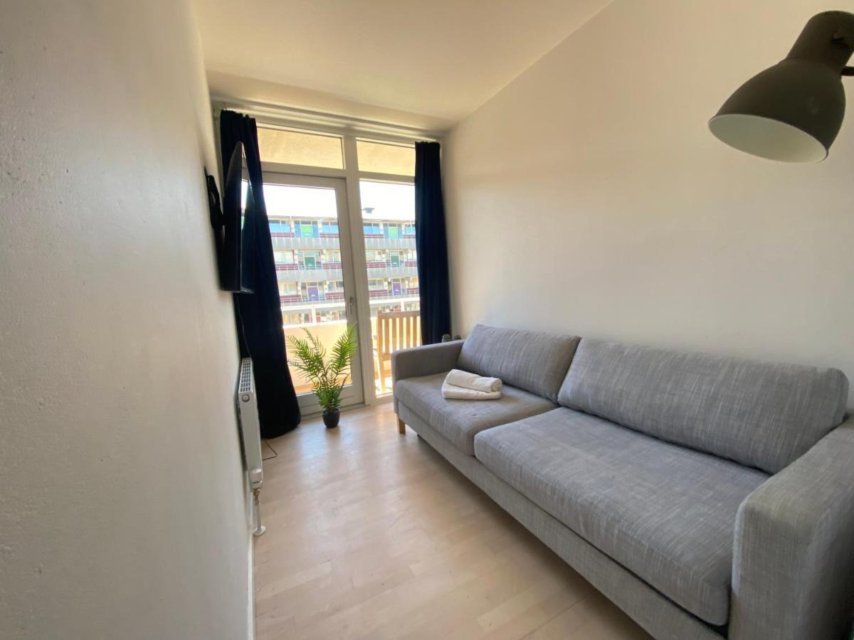 Central Copenhagen Apt With Balcony, Free Parking W Elevator 외부 사진