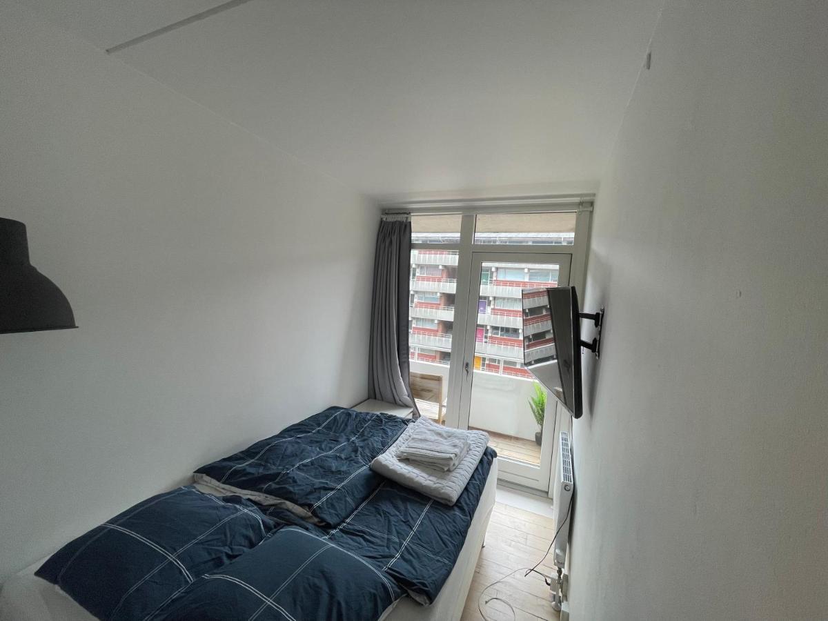 Central Copenhagen Apt With Balcony, Free Parking W Elevator 외부 사진
